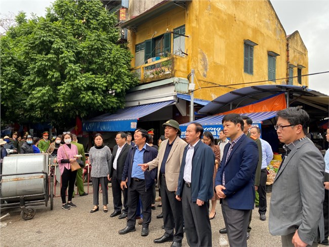 Hải Phòng: Sẵn sàng bố trí 431 quầy kinh doanh cho các tiểu thương bị thiệt hại sau vụ cháy chợ Tam Bạc (14/2/2023)